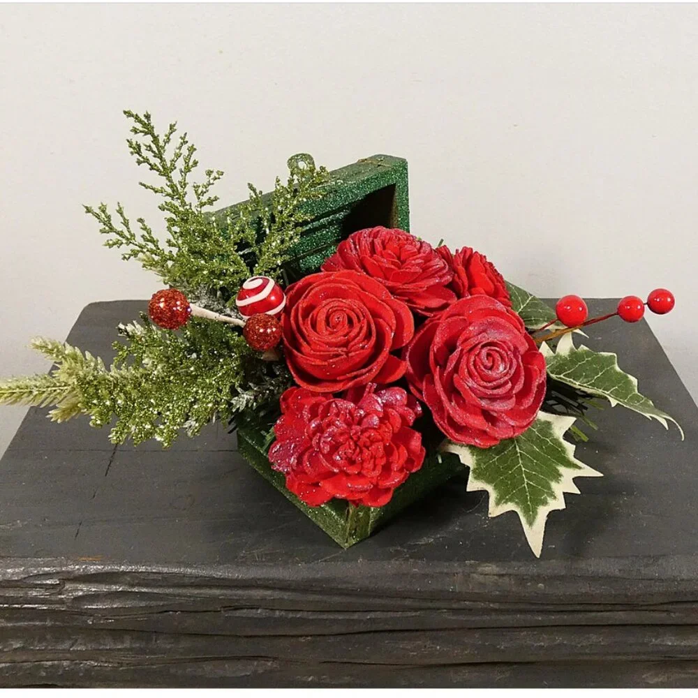 Sparkling small wood, suitcase, trunk, treasure chest, w/Sola sparkling roses